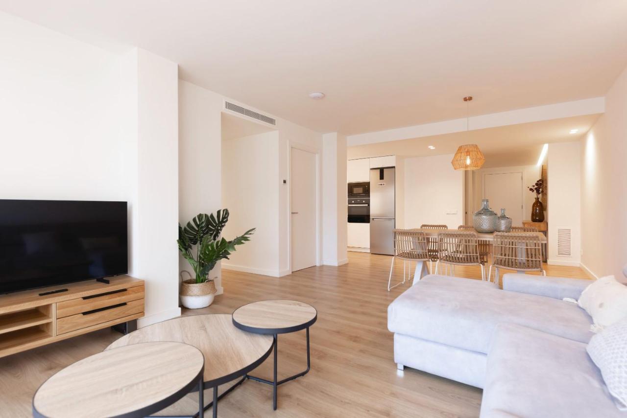 Bravissimo Falco, 3 Bedrooms And Balcony Жерона Екстер'єр фото