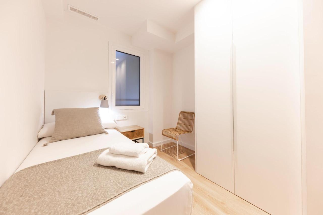 Bravissimo Falco, 3 Bedrooms And Balcony Жерона Екстер'єр фото