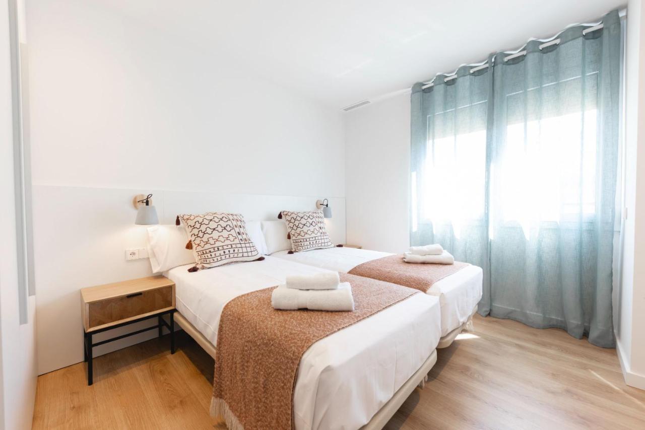 Bravissimo Falco, 3 Bedrooms And Balcony Жерона Екстер'єр фото
