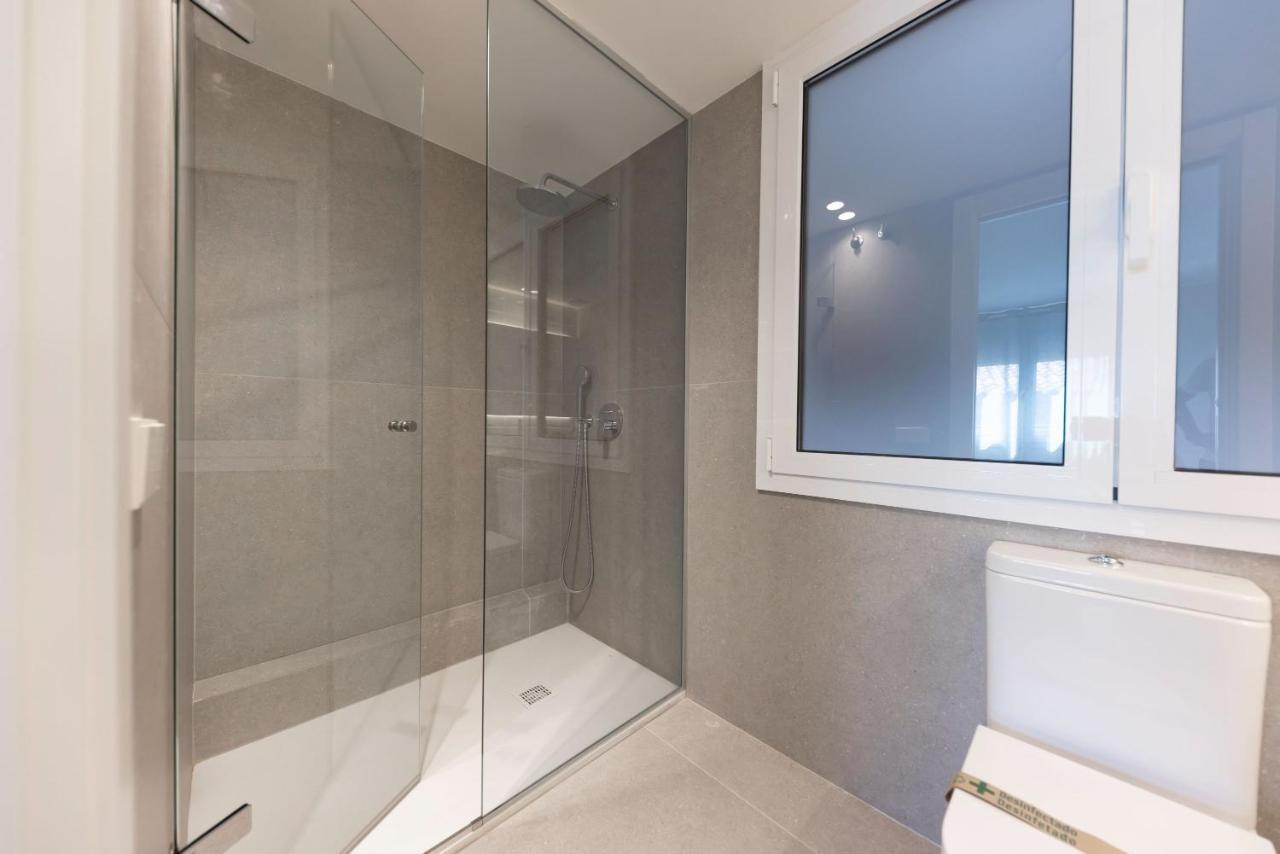 Bravissimo Falco, 3 Bedrooms And Balcony Жерона Екстер'єр фото